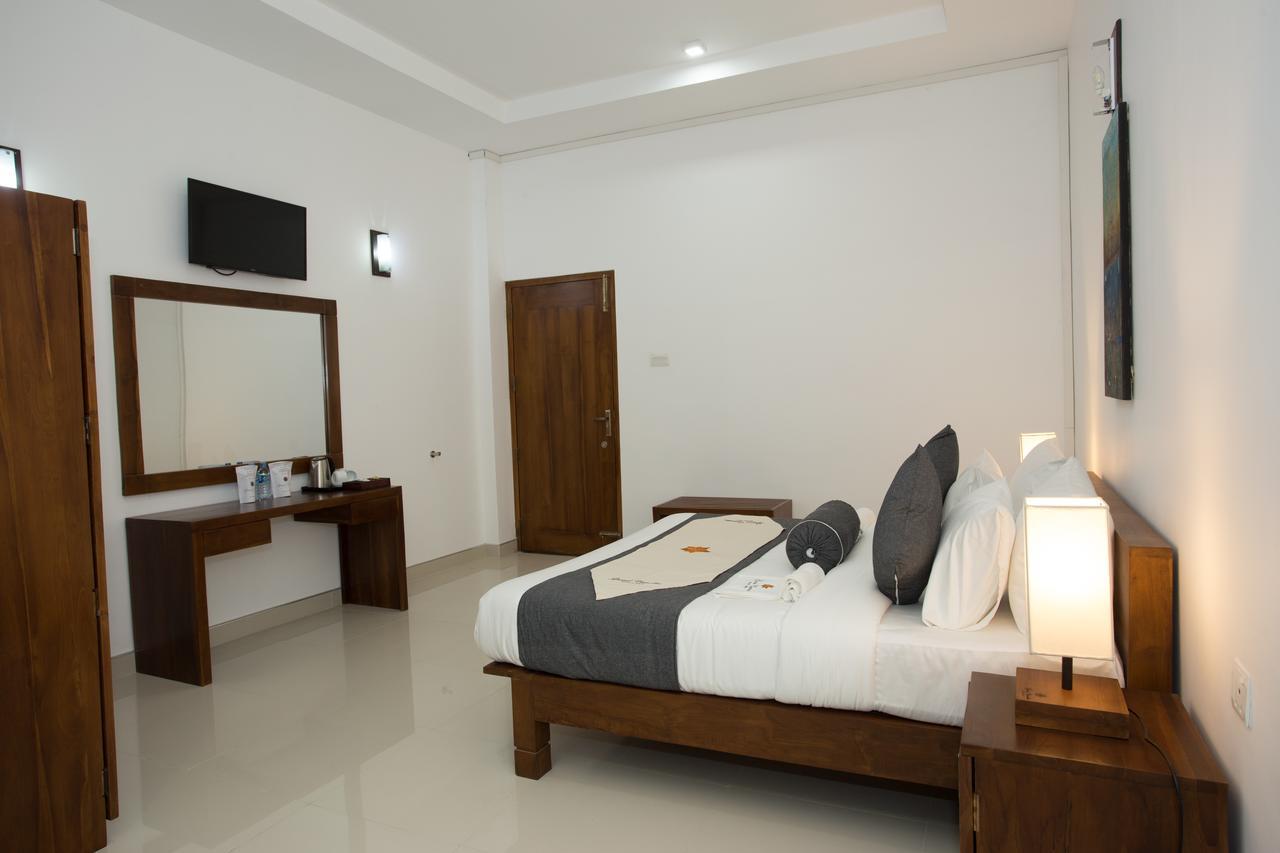 Grand Camellia Hotel Нувара-Елія Екстер'єр фото